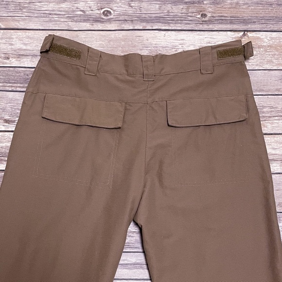Trespass Adventure Travel Hiking Convertible Pants - Picture 7 of 9